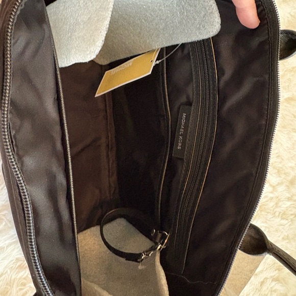 Michael Kors Black Tote Nylon Kelsey - Picture 6 of 7